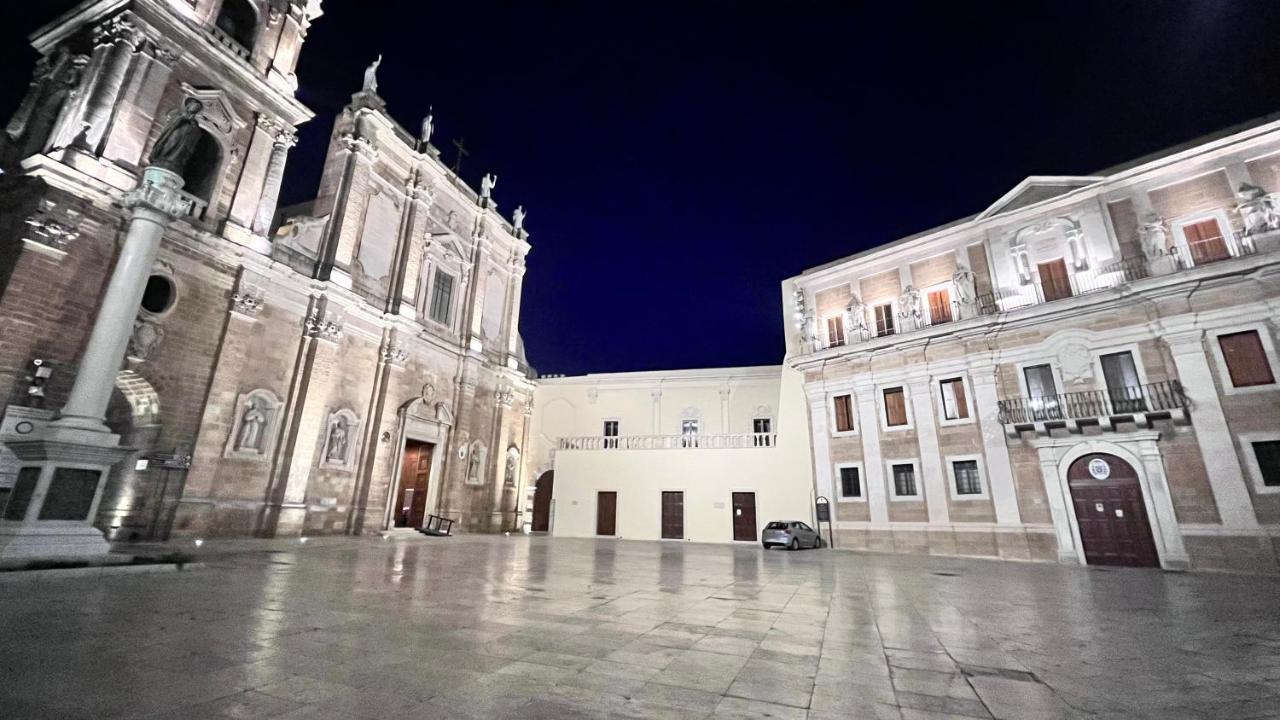 Il Duomo E Il Mare Apartment Brindisi Exterior foto